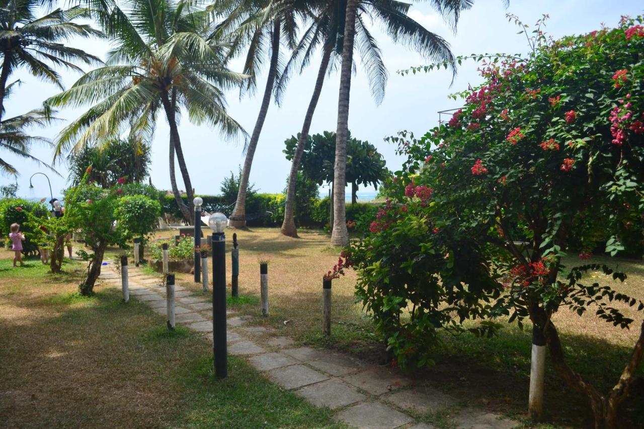 Villa Jayananda Dikwella Exterior foto